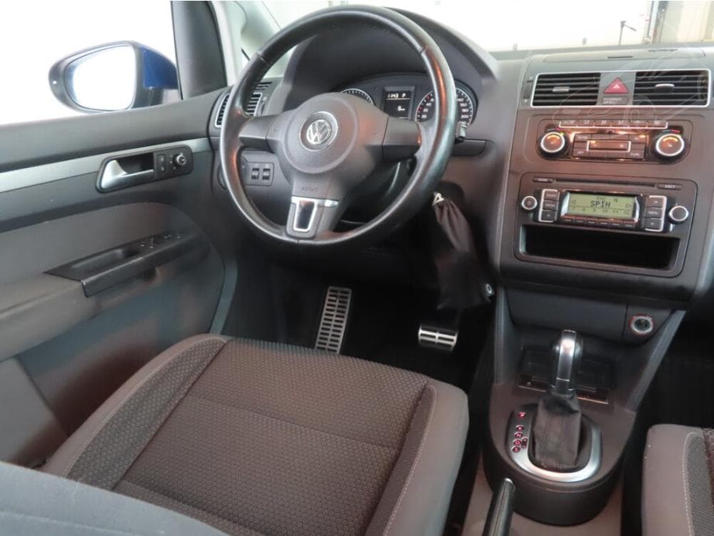 2011 Volkswagen TOURAN - 13