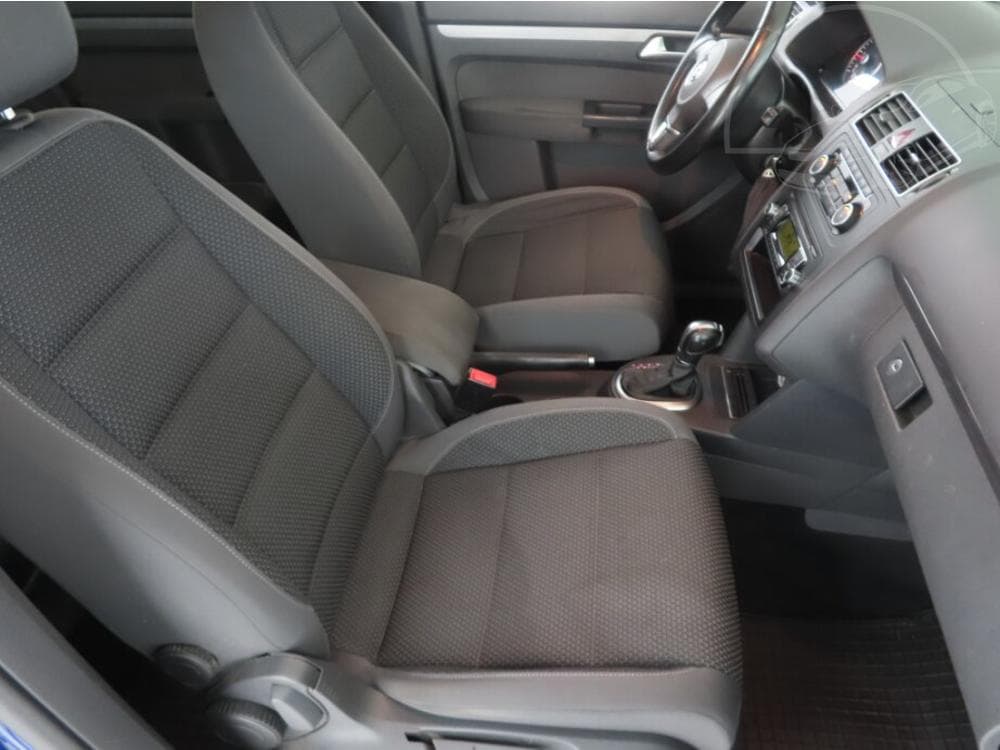2011 Volkswagen TOURAN - 17