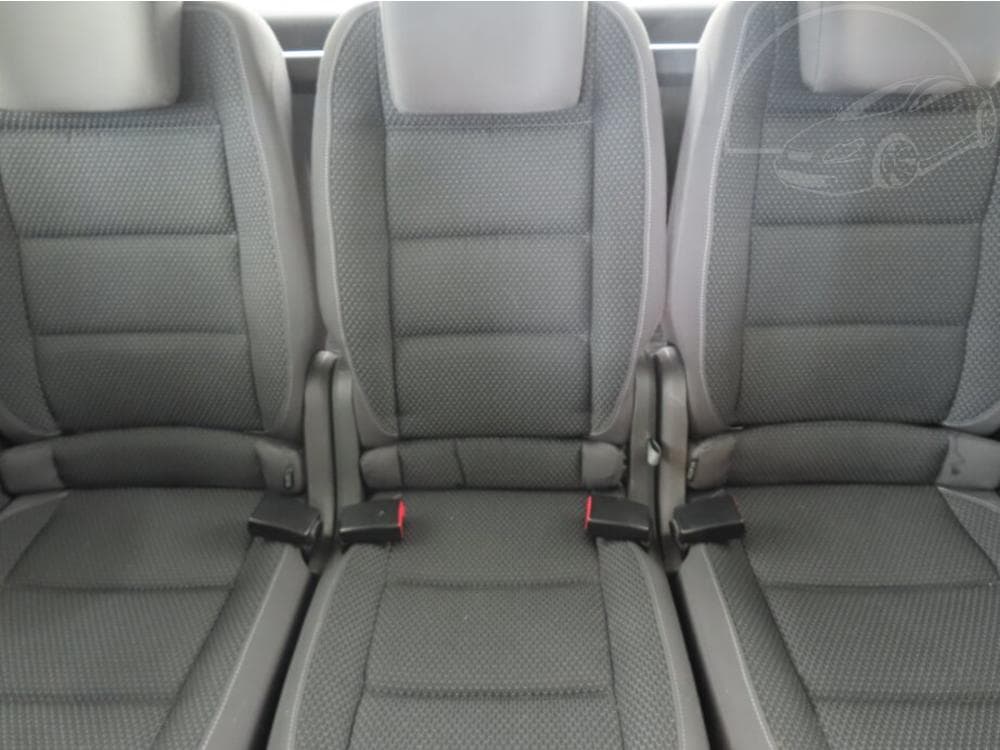 2011 Volkswagen TOURAN - 19