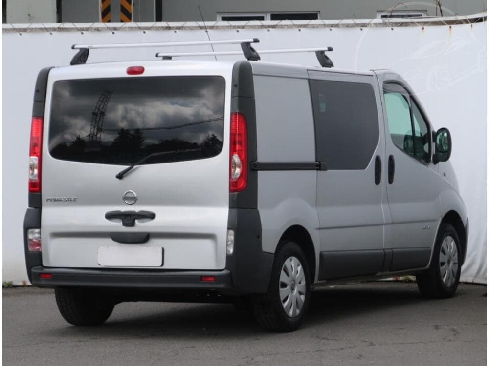 2011 Nissan OSTATNÍ - 9
