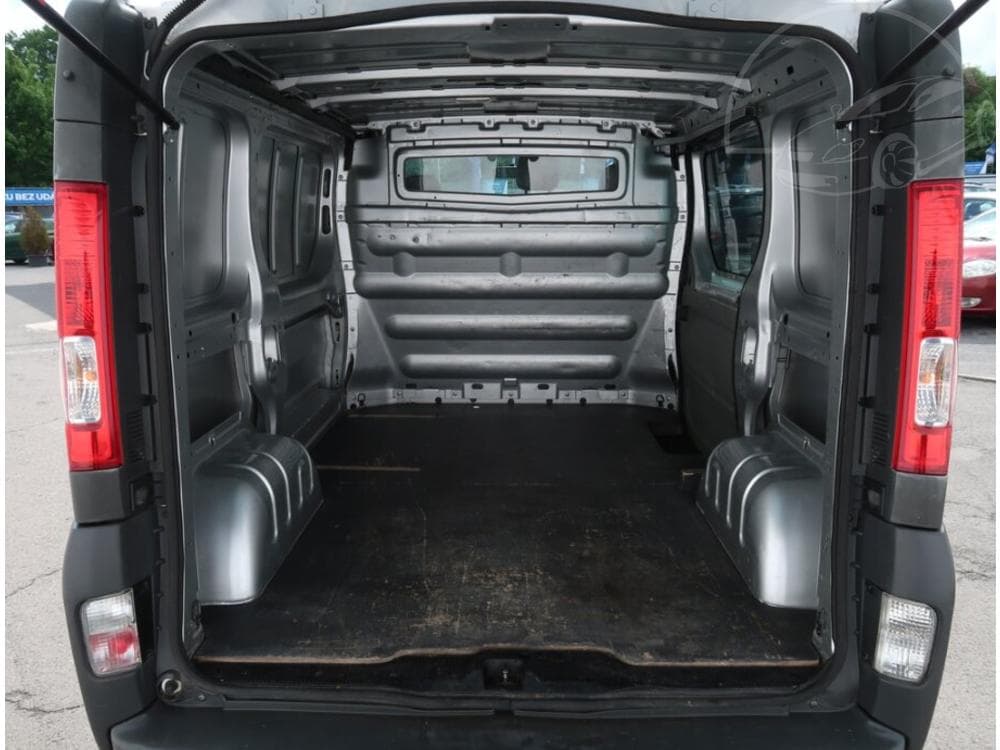 2011 Nissan OSTATNÍ - 23