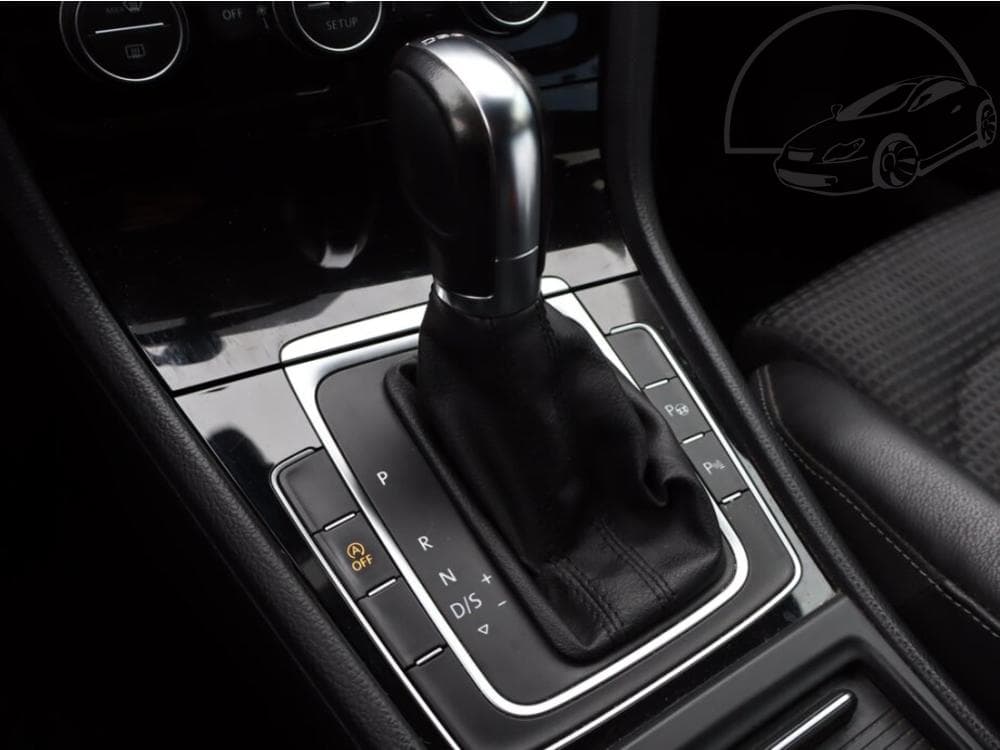 2014 Volkswagen GOLF - 21