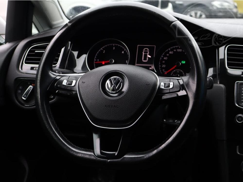 2014 Volkswagen GOLF - 27