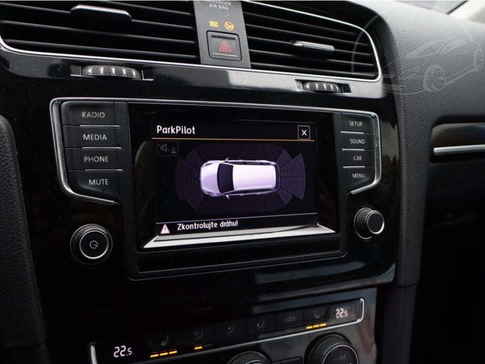 2014 Volkswagen GOLF - 29
