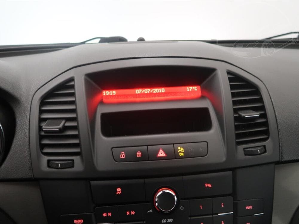 2009 Opel INSIGNIA - 12