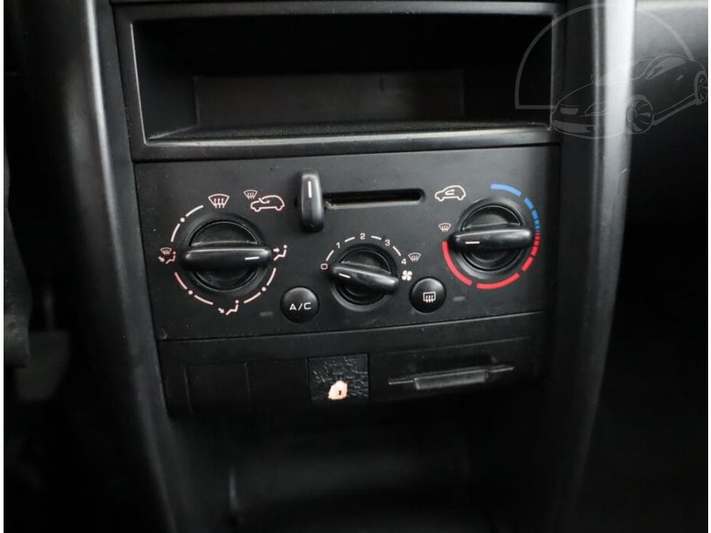 2009 Peugeot 207 - 17