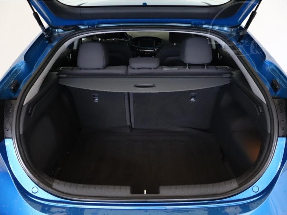 2017 Hyundai IONIQ - 12