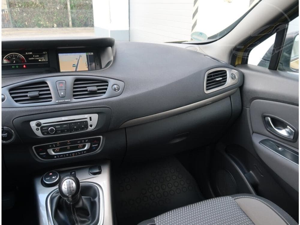 2014 Renault SCENIC - 15