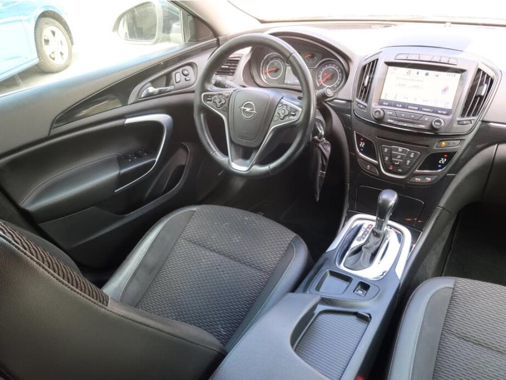 2015 Opel INSIGNIA - 7