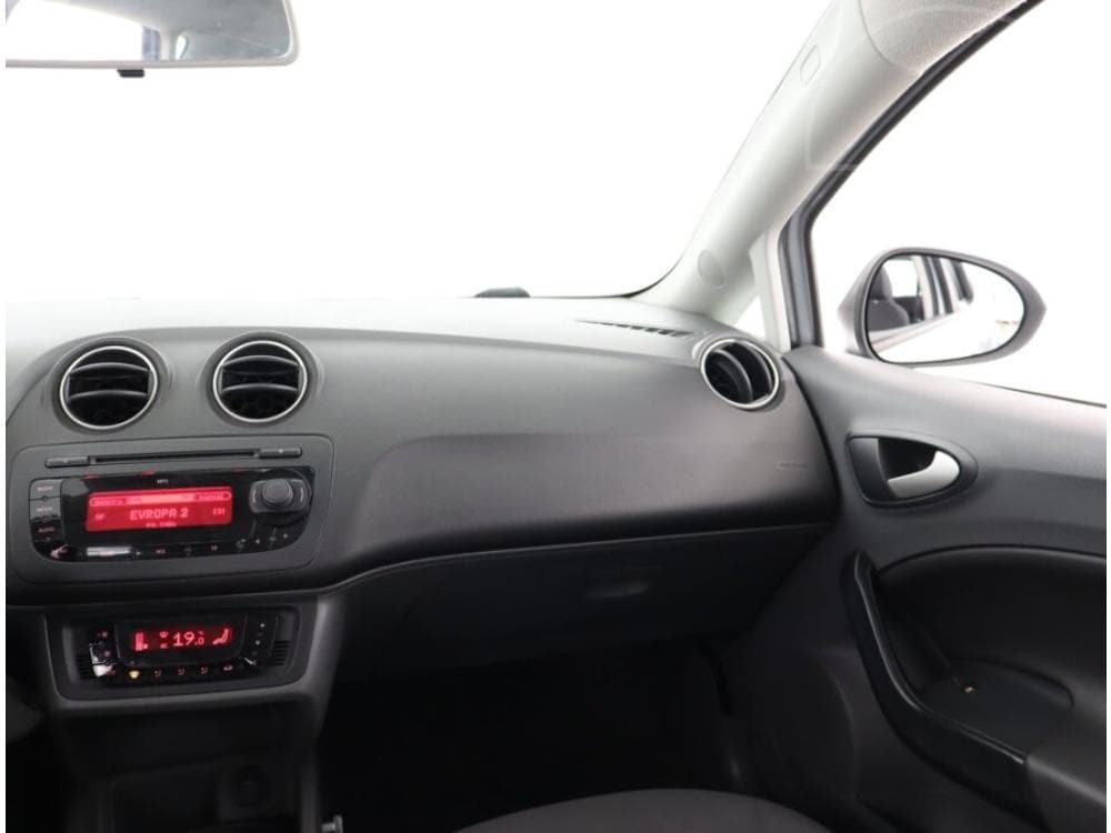 2010 Seat IBIZA - 8