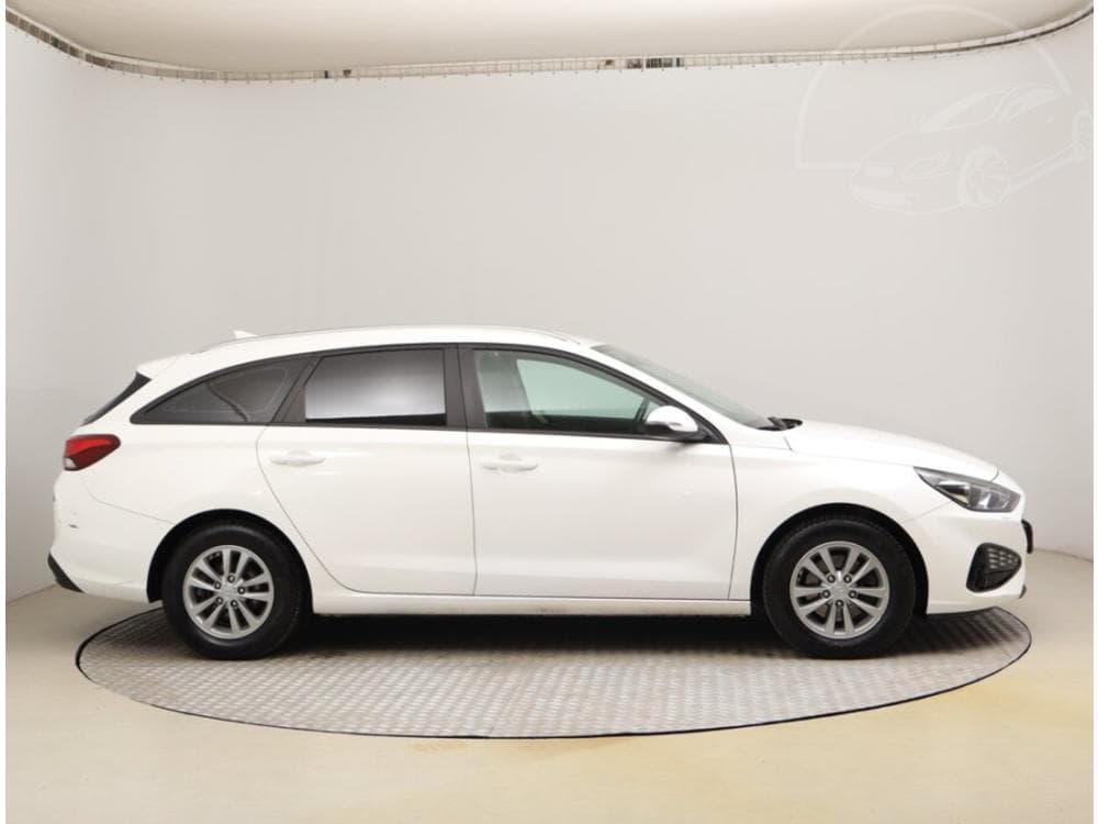 2021 Hyundai i30 - 11