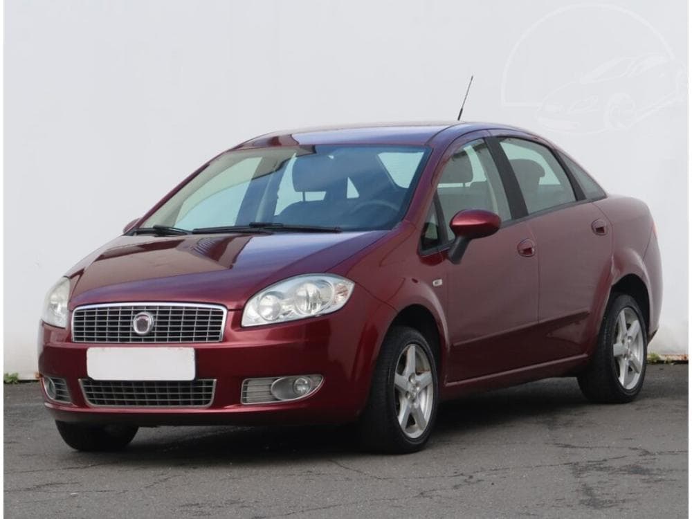 2010 Fiat LINEA - 3