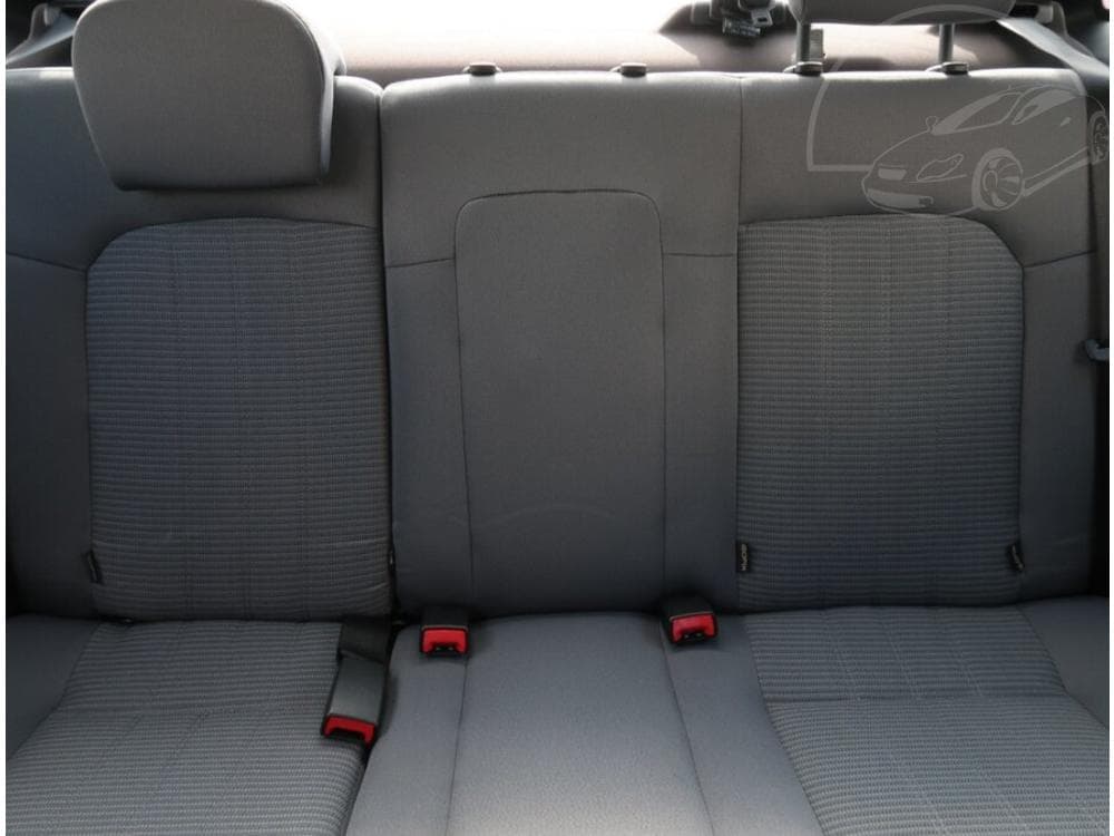 2010 Fiat LINEA - 19