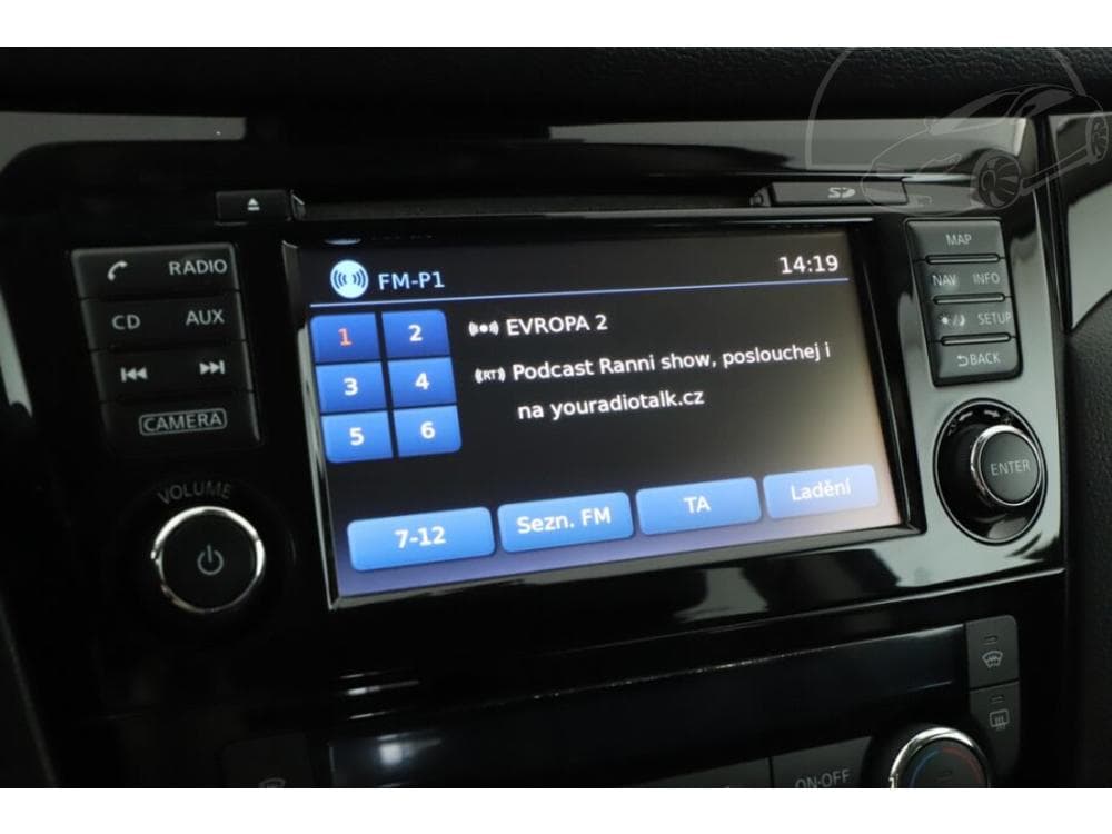 2016 Nissan QASHQAI - 17