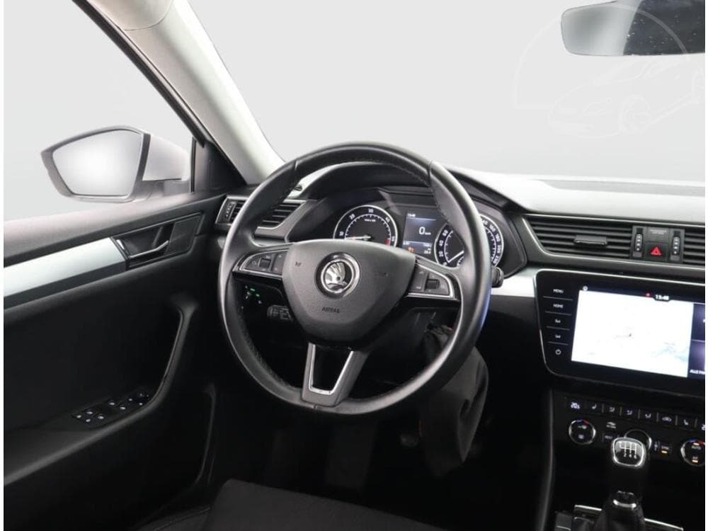 2018 Škoda SUPERB - 7