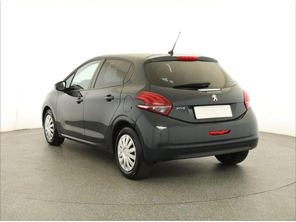 2019 Peugeot 208 - 7