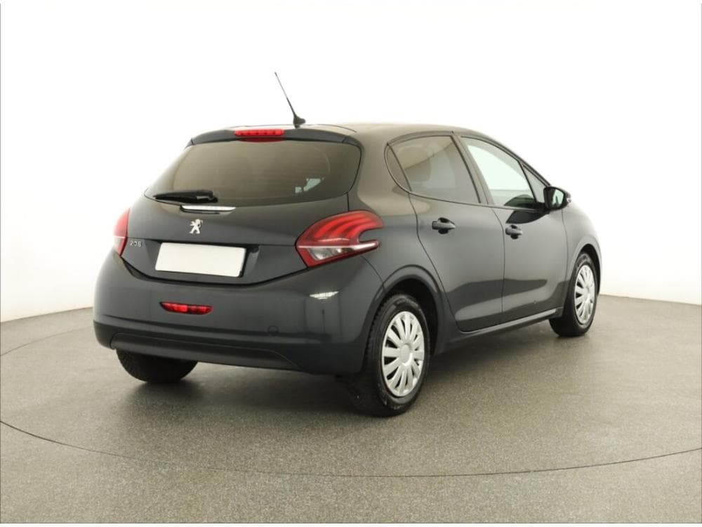 2019 Peugeot 208 - 9