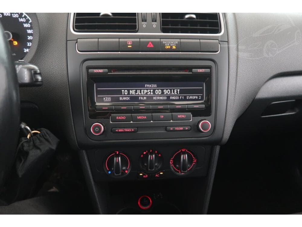 2012 Volkswagen POLO - 23