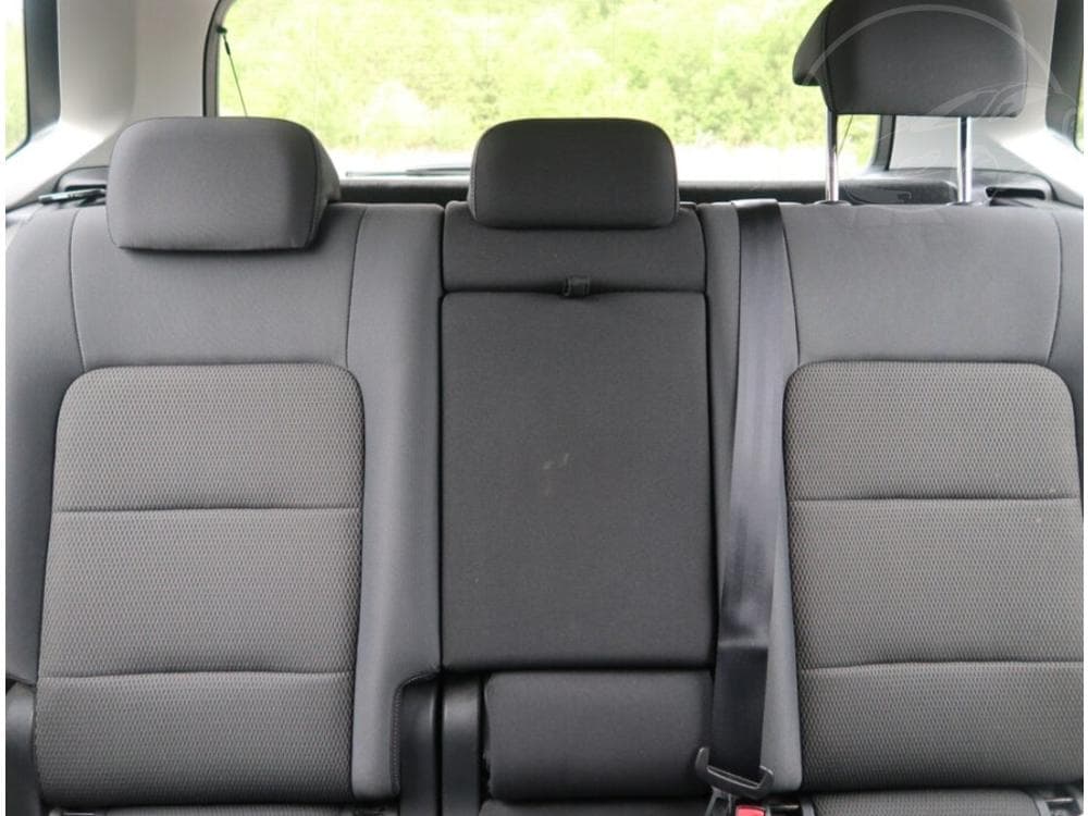2015 Volkswagen GOLF - 19
