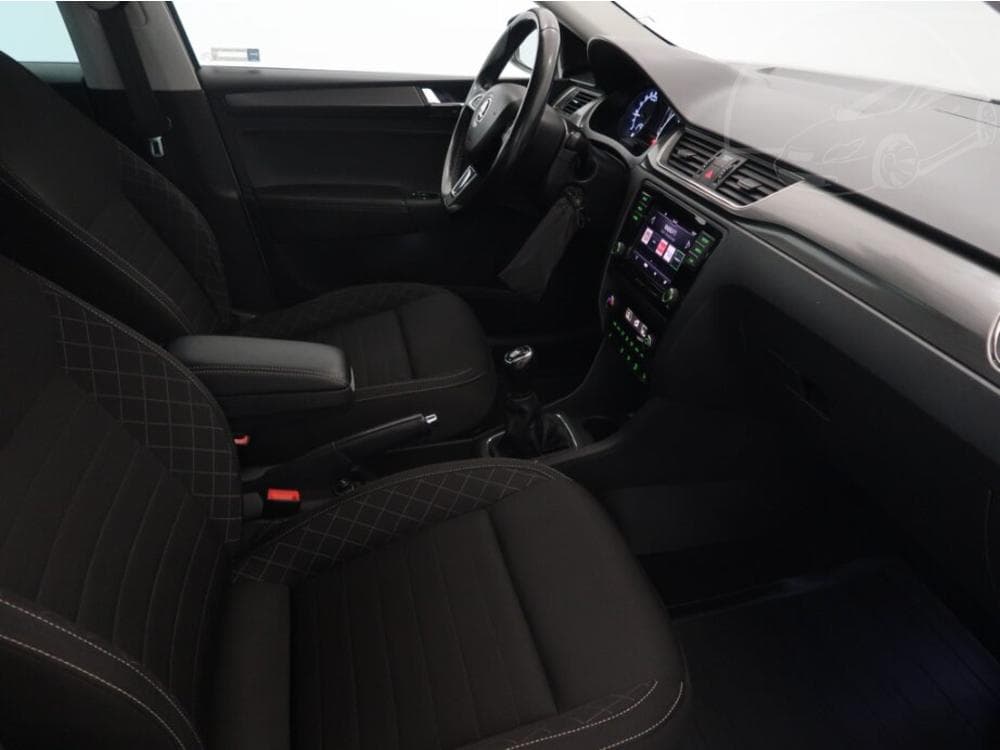 2018 Škoda RAPID - 17