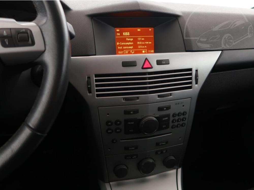 2012 Opel ASTRA - 12