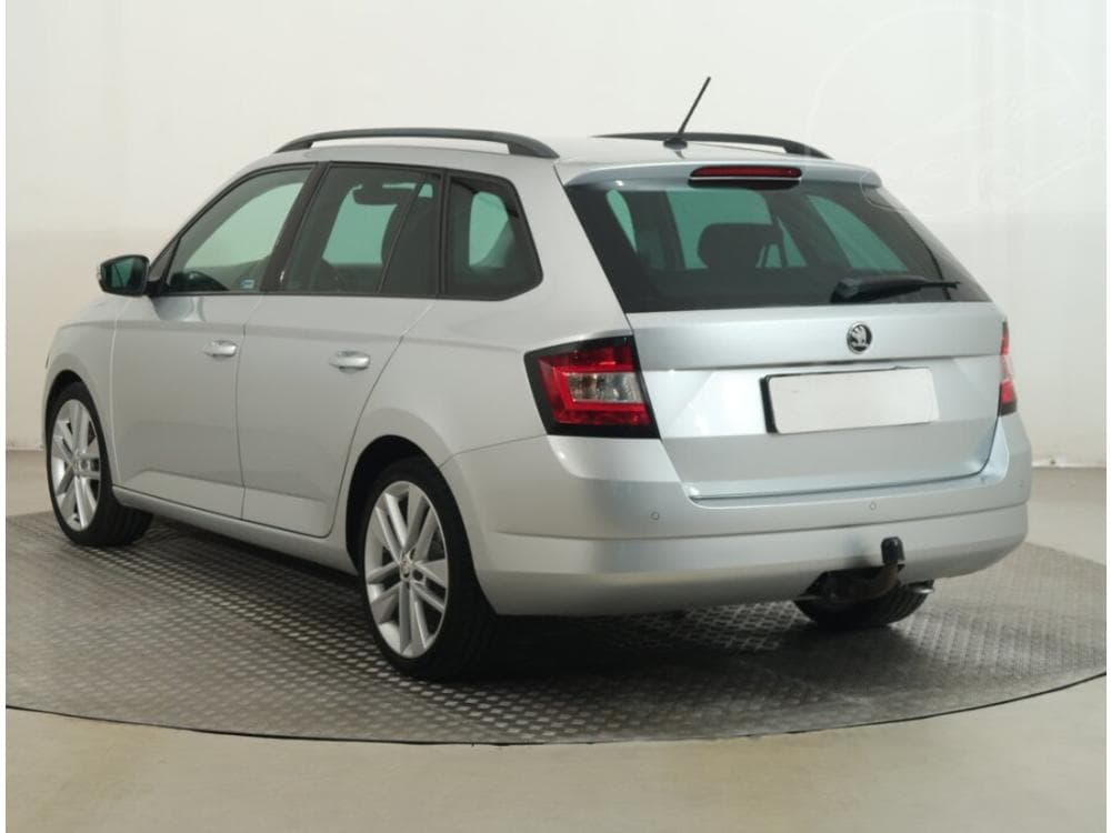 2016 Škoda FABIA - 7