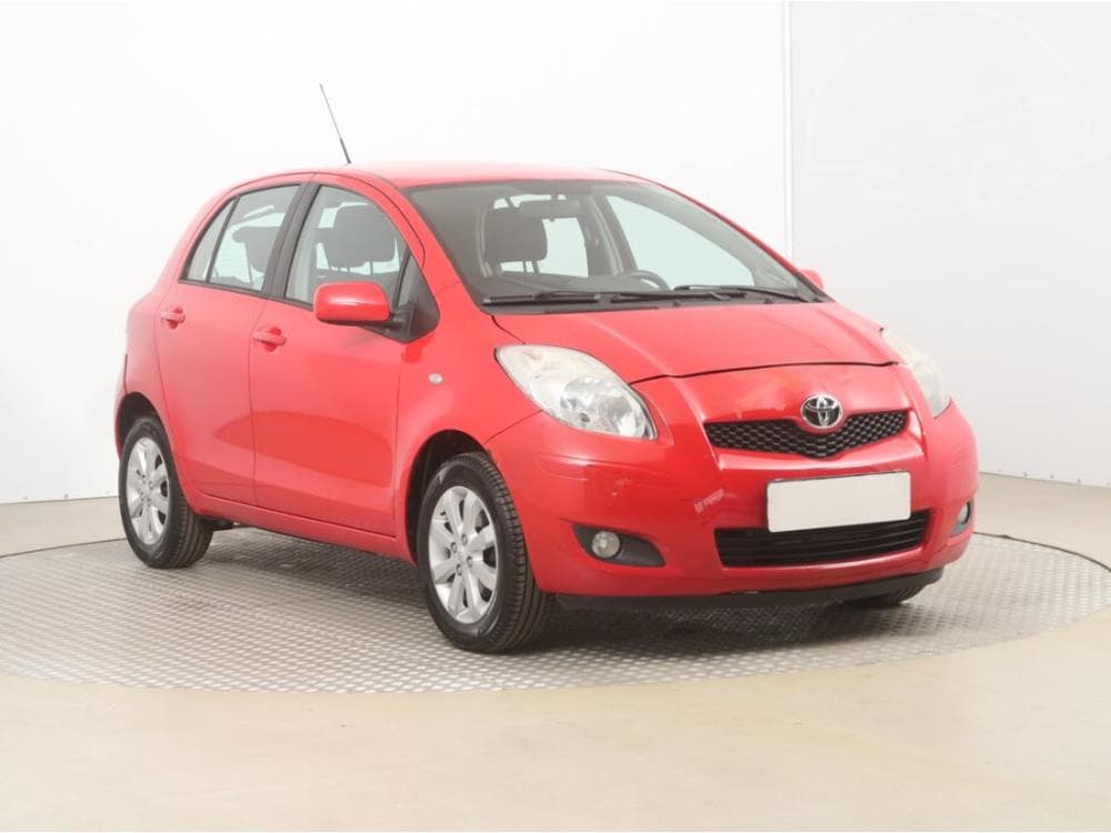 2010 Toyota YARIS