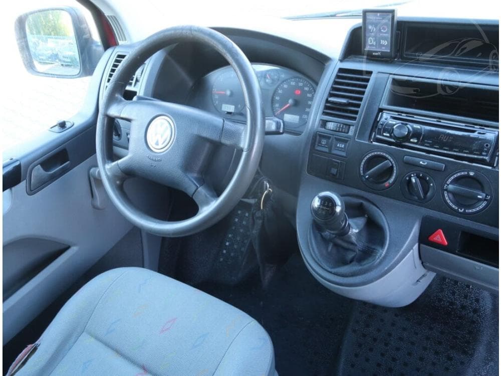 2004 Volkswagen TRANSPORTER - 7