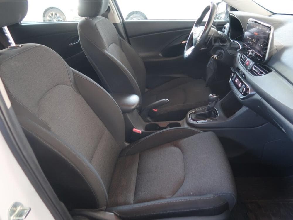2021 Hyundai i30 - 9