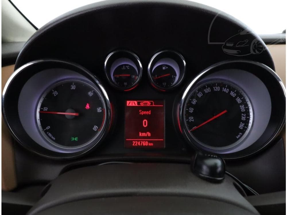 2013 Opel ASTRA - 9
