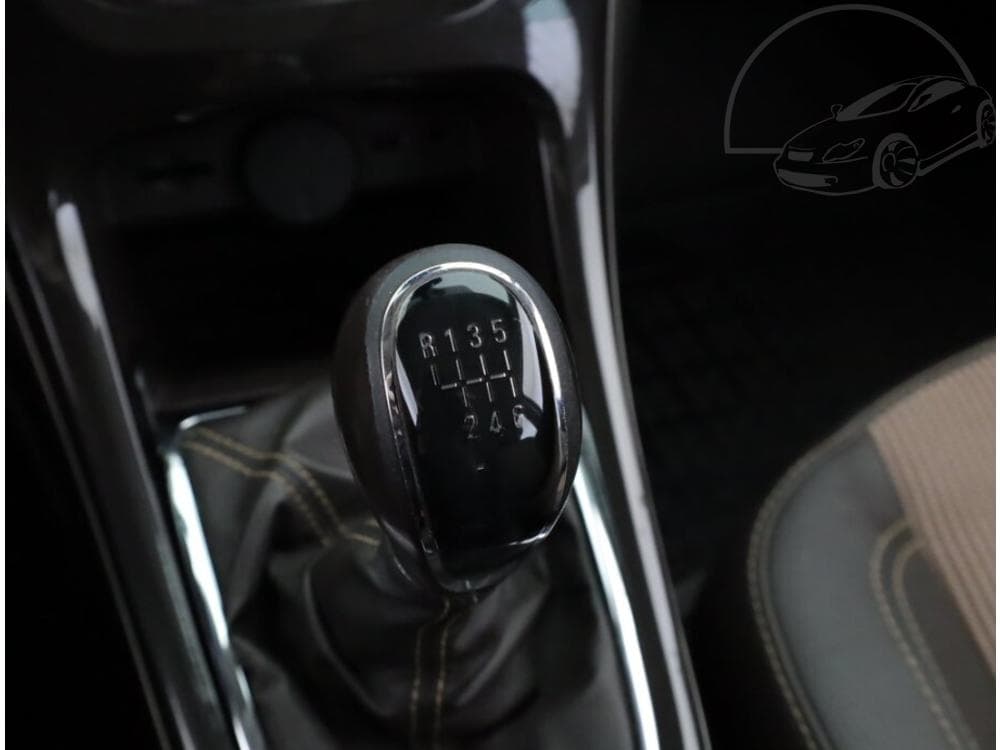2013 Opel ASTRA - 13
