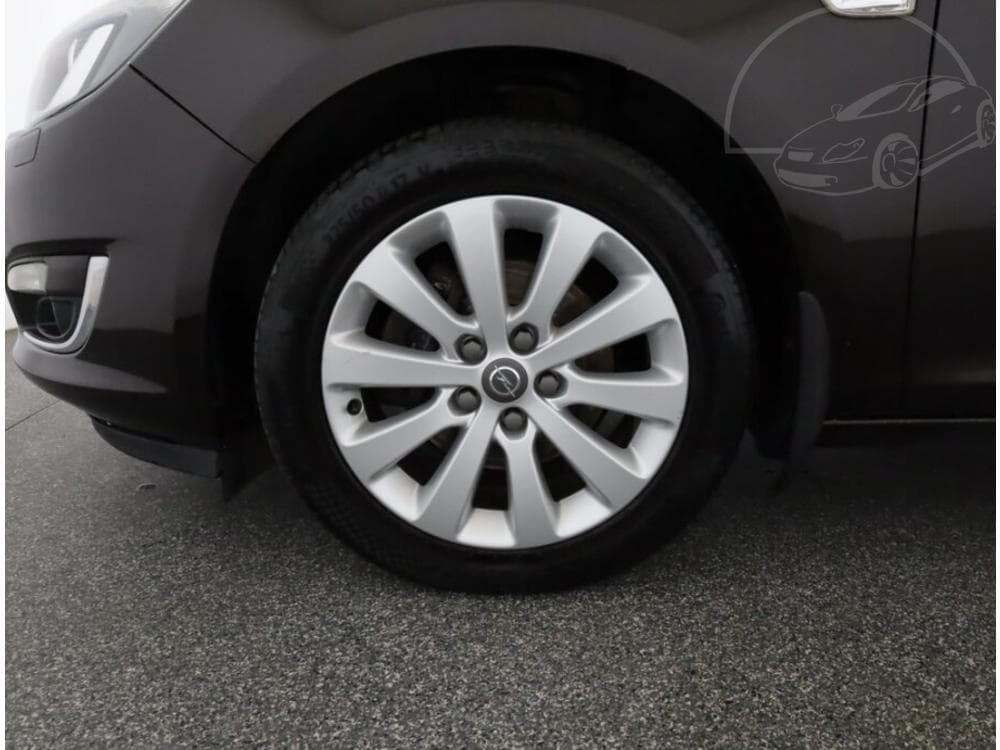 2013 Opel ASTRA - 15
