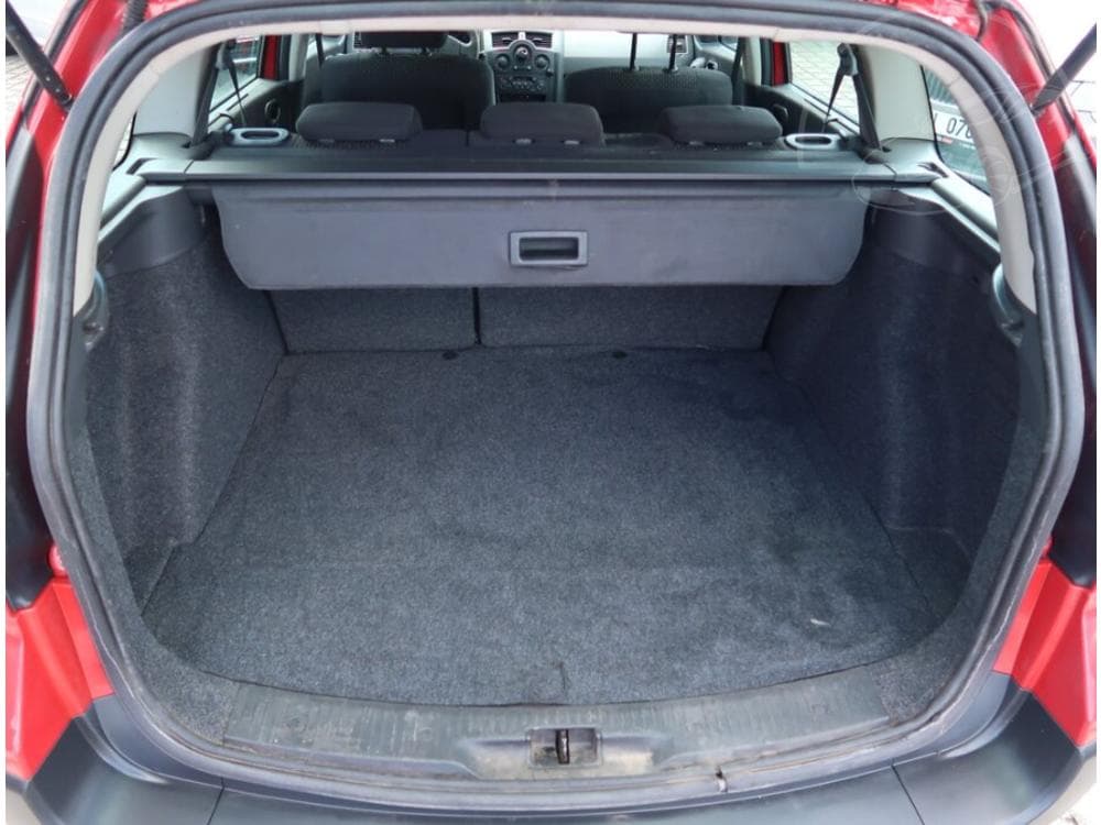 2004 Renault MEGANE - 13