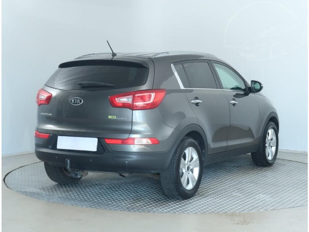 2010 Kia SPORTAGE - 9