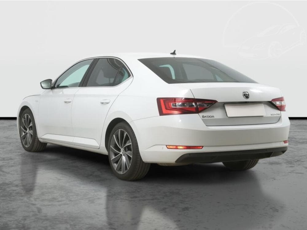 2015 Škoda SUPERB - 4