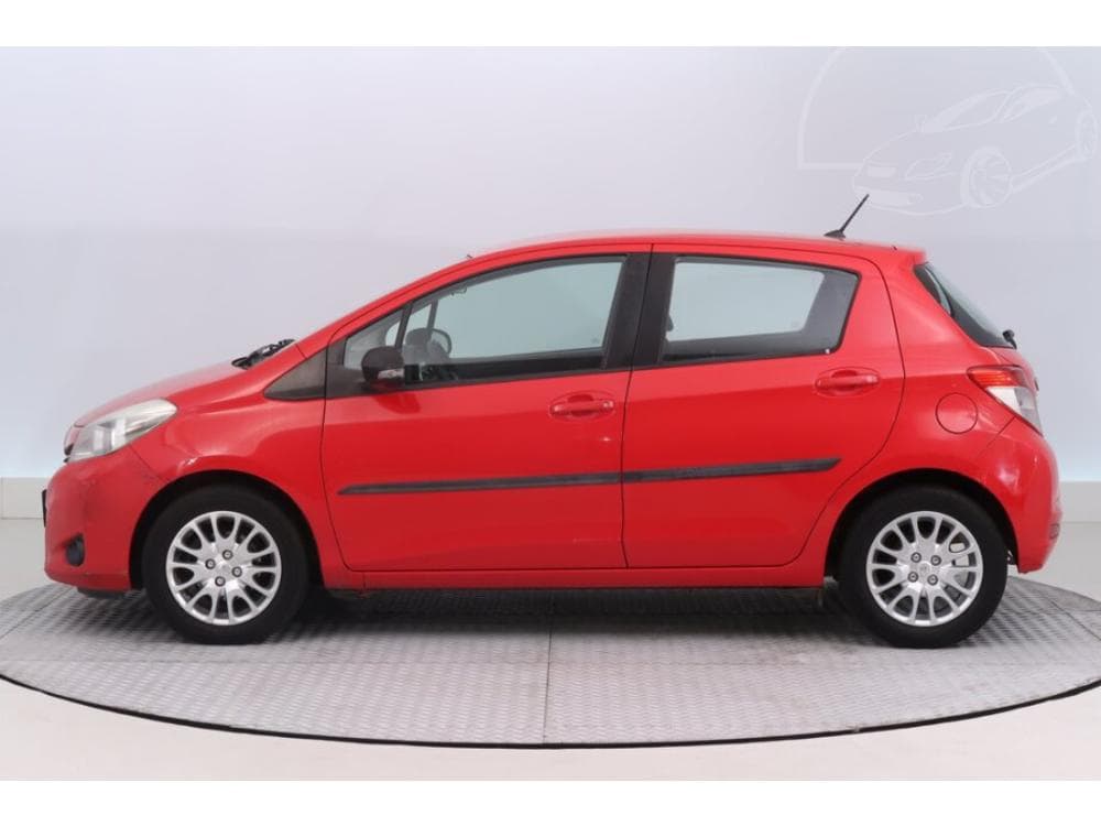 2012 Toyota YARIS - 3