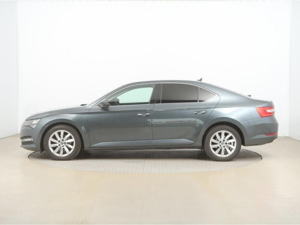 2020 Škoda SUPERB - 3