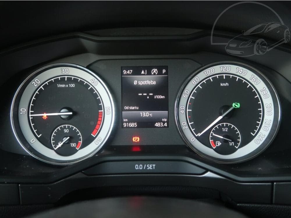 2020 Škoda SUPERB - 11
