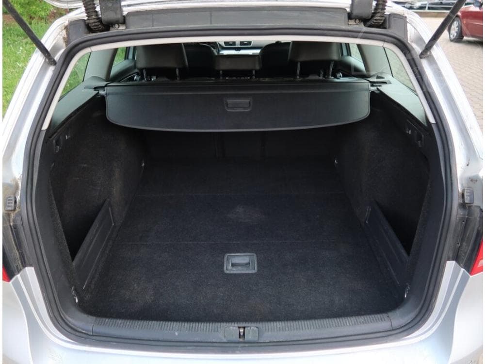 2014 Volkswagen PASSAT - 14