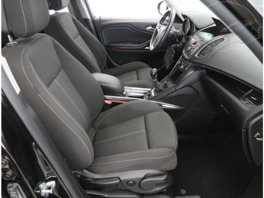 2015 Opel ZAFIRA - 17
