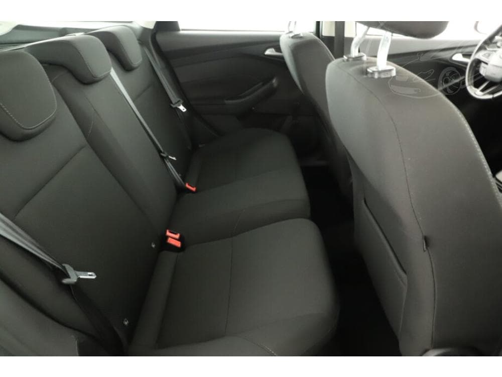 2016 Ford FOCUS - 13