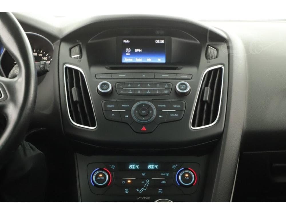 2016 Ford FOCUS - 21