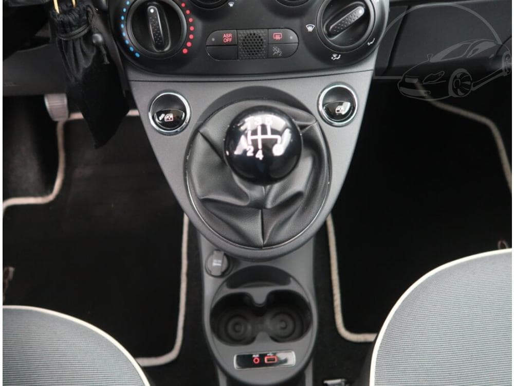 2016 Fiat 500 - 13