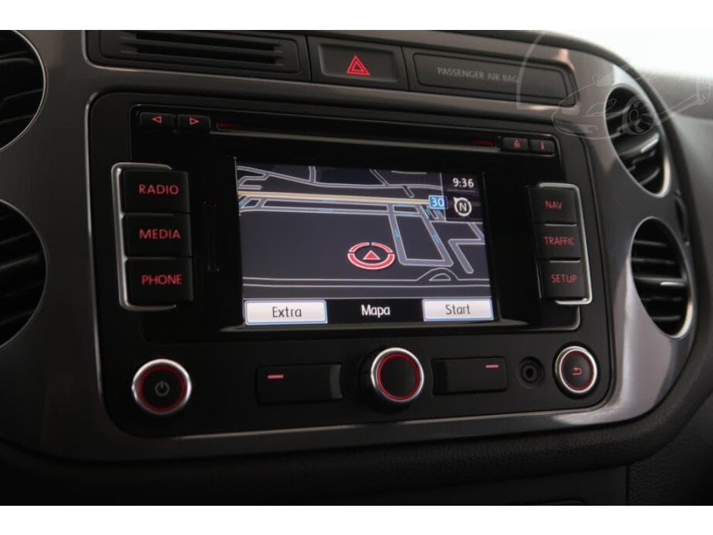 2012 Volkswagen TIGUAN - 13