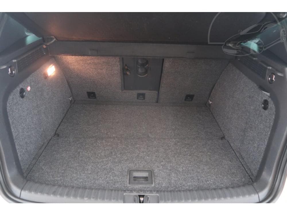 2012 Volkswagen TIGUAN - 14