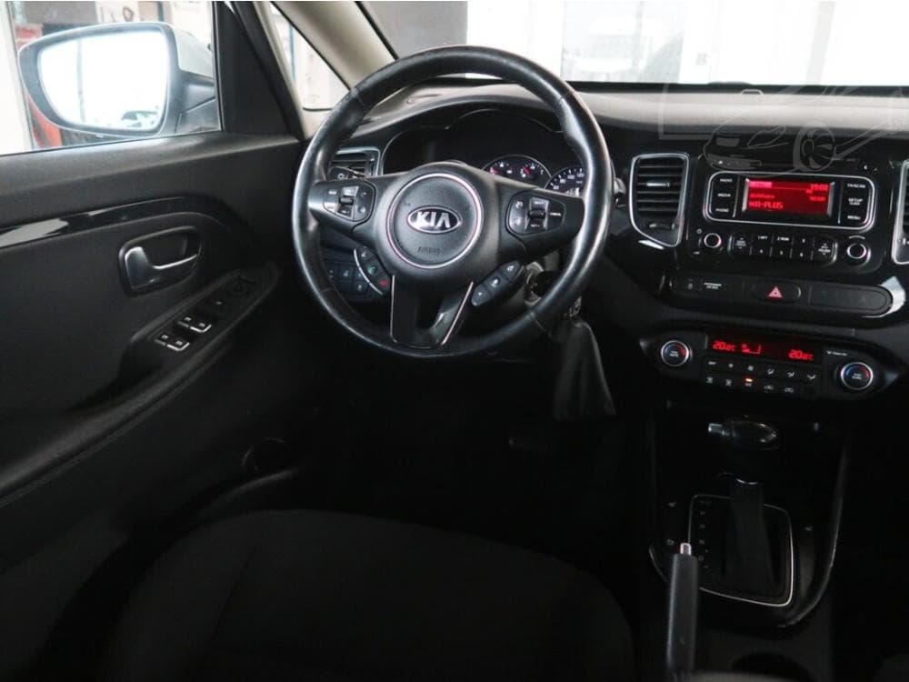 2015 Kia CARENS - 13