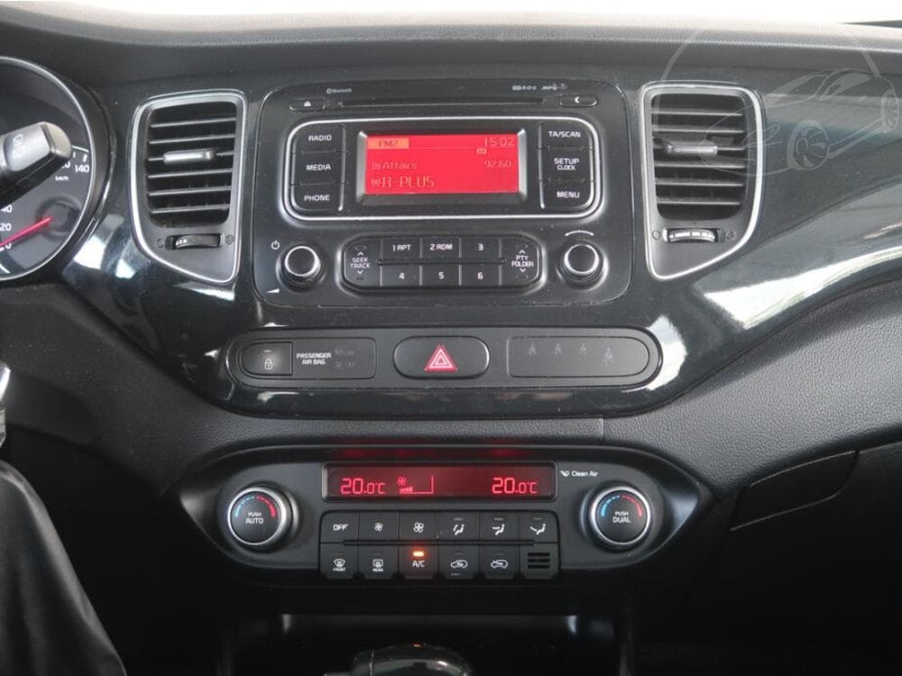 2015 Kia CARENS - 23
