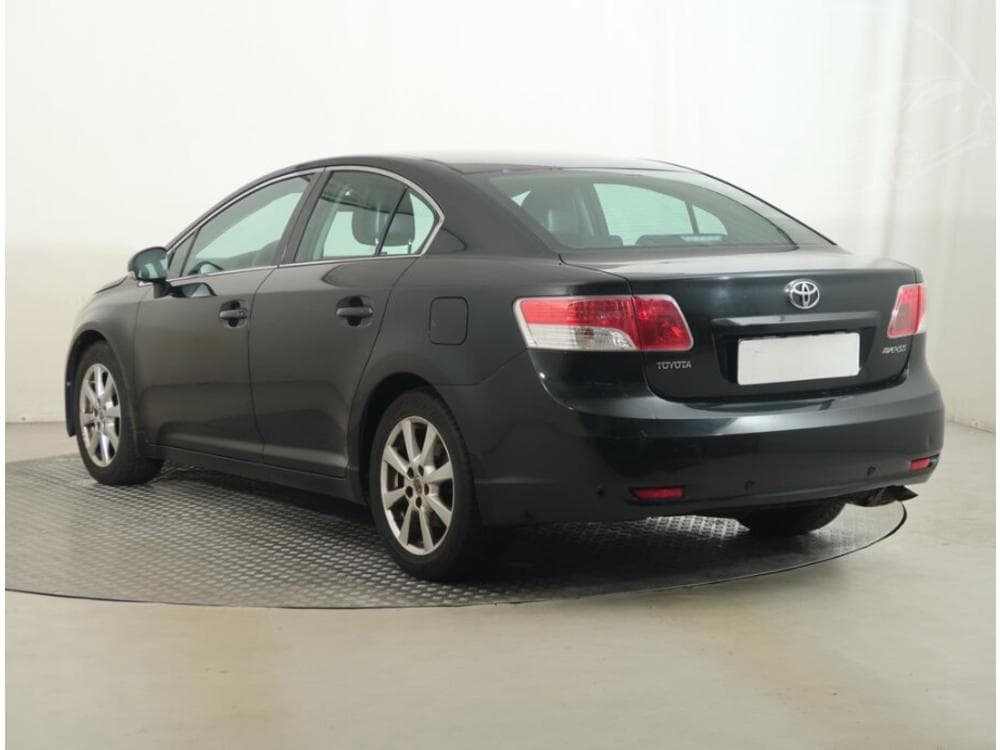 2010 Toyota AVENSIS - 10