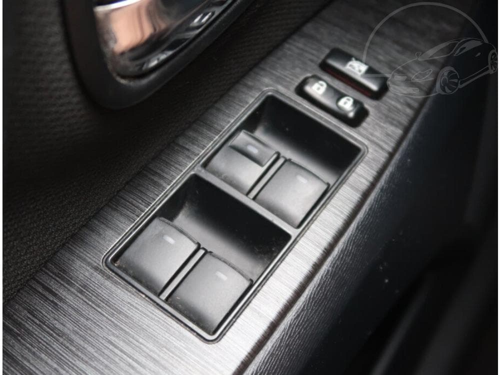 2010 Toyota AVENSIS - 34