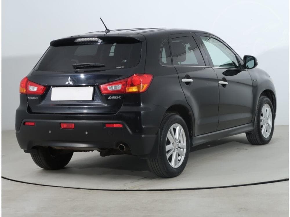 2011 Mitsubishi ASX - 9